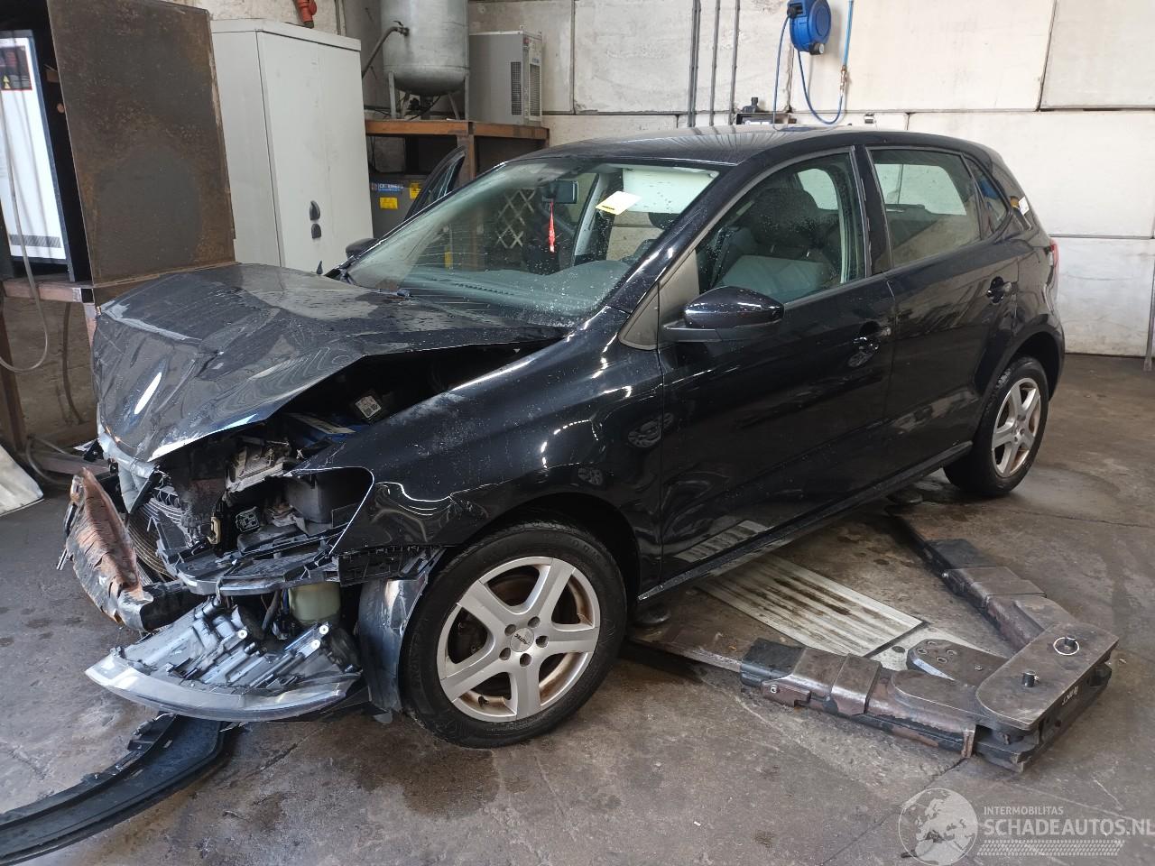 Volkswagen Polo Polo V (6R) Hatchback 1.2 TSI (CBZC) [66kW]  (05-2011/05-2014)