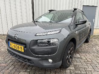 damaged passenger cars Citroën C4 C4 Cactus (0B/0P) Hatchback 5-drs 1.2 PureTech 82 12V (EB2F(HMZ)) [60k=
W]  (09-2014/...) 2016/10
