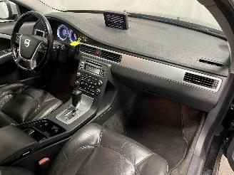 Volvo V-70 V70 (BW) Combi 2.0 T 16V (B4204T6) [149kW]  (09-2009/12-2011) picture 12