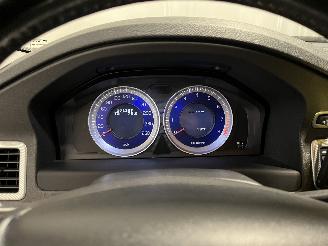 Volvo V-70 V70 (BW) Combi 2.0 T 16V (B4204T6) [149kW]  (09-2009/12-2011) picture 18