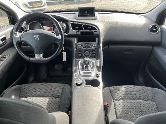 Peugeot 3008 3008 I (0U/HU) MPV 2.0 HYbrid4 16V (DW10CTED4(RHC)) [147kW]  (02-2011/=
08-2016) picture 15