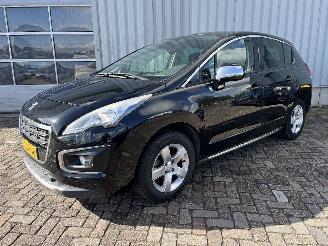 Peugeot 3008 3008 I (0U/HU) MPV 2.0 HYbrid4 16V (DW10CTED4(RHC)) [147kW]  (02-2011/=
08-2016) picture 3