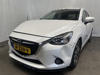 Coche accidentado Mazda 2 2 (DJ/DL) Hatchback 1.5 SkyActiv-G 90 (P5Y8) [66kW]  (08-2014/11-2017)= 2016/3