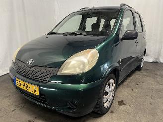 Unfallwagen Toyota Yaris Yaris Verso (P2) MPV 1.3 16V (2NZFE) [63kW]  (08-1999/10-2002) 2001/6
