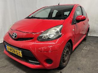 Unfallwagen Toyota Aygo Aygo (B10) Hatchback 1.0 12V VVT-i (1KR-FE) [50kW]  (07-2005/05-2014) 2012/6