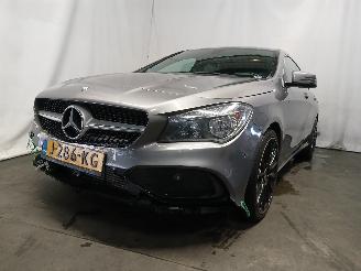 Vaurioauto  passenger cars Mercedes Cla-klasse CLA Shooting Brake (117.9) Combi 1.6 CLA-200 16V (M270.910) [115kW]  (=
01-2015/03-2019) 2017/1