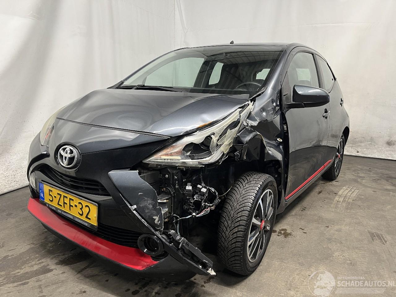 Toyota Aygo Aygo (B40) Hatchback 1.0 12V VVT-i (1KR-FE) [51kW]  (05-2014/06-2018)