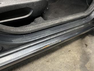 Toyota Aygo Aygo (B40) Hatchback 1.0 12V VVT-i (1KR-FE) [51kW]  (05-2014/06-2018) picture 11