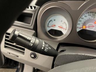 Dodge Avenger Avenger (JS) Sedan 2.0 16V (ECN) [115kW]  (06-2007/12-2011) picture 18