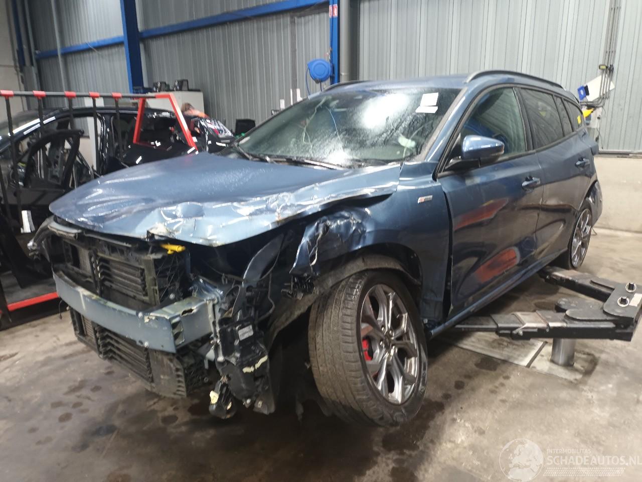 Ford Focus Focus 4 Wagon Combi 1.0 EcoBoost 12V Hybrid 125 (R0DB) [92kW]  (07-202=
0/12-2025)