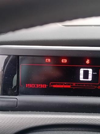 Citroën C4 C4 Cactus (0B/0P) Hatchback 5-drs 1.2 PureTech 82 12V (EB2F(HMZ)) [60k=
W]  (09-2014/...) picture 2