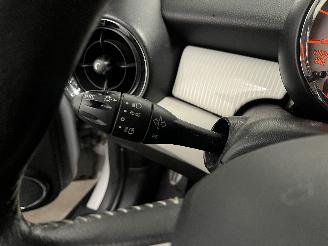 Mini Mini Mini (R56) Hatchback 1.6 16V Cooper S (N14-B16A) [128kW]  (10-2006/02-=
2010) picture 16
