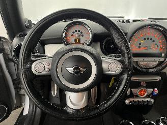 Mini Mini Mini (R56) Hatchback 1.6 16V Cooper S (N14-B16A) [128kW]  (10-2006/02-=
2010) picture 11