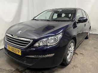 Vaurioauto  passenger cars Peugeot 308 308 SW (L4/L9/LC/LJ/LR) Combi 5-drs 1.6 BlueHDi 120 (DV6FC(BHZ)) [88kW=
]  (03-2014/12-2021) 1899/12