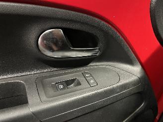 Volkswagen Up! Up! (121) Hatchback 1.0 12V 60 (CHYA) [44kW]  (08-2011/08-2020) picture 27