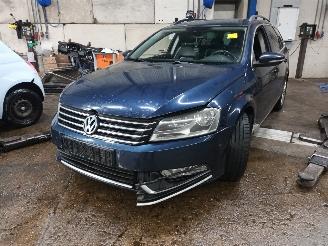 disassembly passenger cars Volkswagen Passat Passat Variant (365) Combi 1.6 TDI 16V Bluemotion (CAYC(Euro 5)) [77kW=
]  (08-2010/12-2014) 2014/7