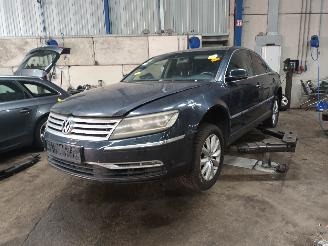 Uttjänta bilar auto Volkswagen Phaeton Phaeton (3D) Sedan 3.0 V6 TDI 24V 4Motion (CEXA) [176kW]  (06-2008/03-=
2016) 2010