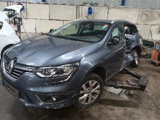 Purkuautot passenger cars Renault Mégane Megane IV Estate (RFBK) Combi 5-drs 1.3 TCE 140 16V (H5H-490(H5H-E4)) =
[103kW]  (01-2018/...) 2020/7