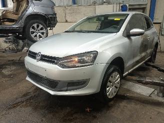 Coche siniestrado Volkswagen Polo Polo V (6R) Hatchback 1.2 12V BlueMotion Technology (CGPA(Euro 5)) [51=
kW]  (06-2009/05-2014) 2010/1
