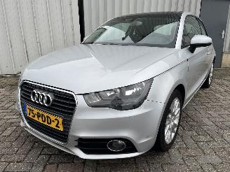 skadebil auto Audi A1 A1 (8X1/8XK) Hatchback 3-drs 1.4 TFSI 16V 122 (CAXA(Euro 5)) [90kW]  (=
05-2010/04-2015) 2011/1