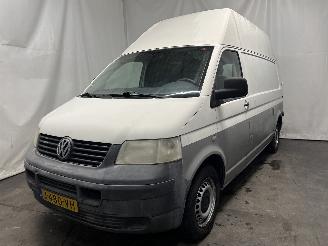 Avarii autoturisme Volkswagen Transporter Transporter T5 Van 2.5 TDi (AXD) [96kW]  (04-2003/11-2009) 2006/1