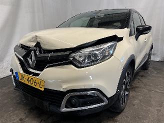 Schadeauto Renault Captur Captur I (2R) SUV 0.9 Energy TCE 12V (H4B-408(H4B-B4)) [66kW]  (06-201=
3/...) 2016/4