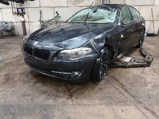 demontáž osobní automobily BMW 5-serie 5 serie (F10) Sedan 528i 24V (N53-B30A) [190kW]  (03-2010/08-2011) 2010/4