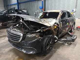 demontáž osobní automobily Mercedes E-klasse E (W213) Sedan E-350e 2.0 Turbo 16V (M274.920) [210kW]  (07-2016/06-20=
19) 2016/12