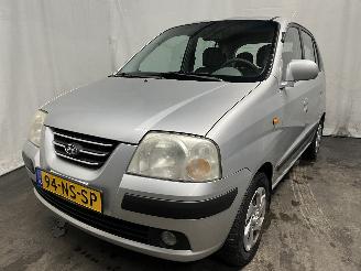 Schadeauto Hyundai Atos Atos Hatchback 1.1 12V (G4HD) [43kW]  (05-2003/05-2005) 2004/2