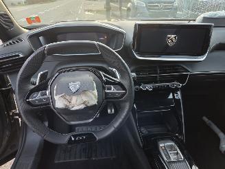 Peugeot 2008 1.2 130 PK automaat GT-Line picture 10