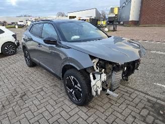 Peugeot 2008 1.2 130 PK automaat GT-Line picture 3