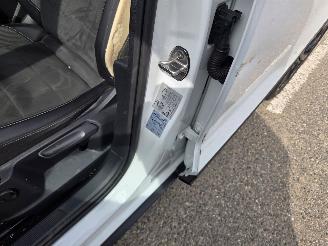 Volkswagen T-Roc 1.5 TSI DSG picture 17