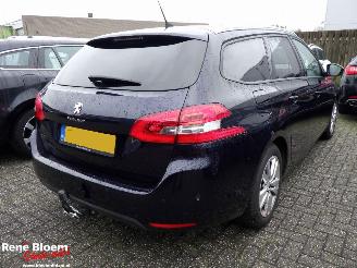 krockskadad bil auto Peugeot 308 1.2 Puretech Exectuive 110pk 2018/7