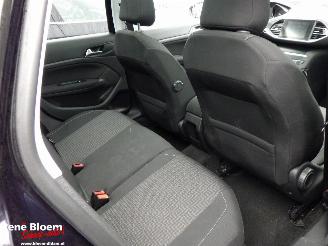 Peugeot 308 1.2 Puretech Exectuive 110pk picture 8