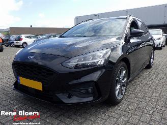 škoda osobní automobily Ford Focus 1.0 EcoBoost Hybrid Vignale 2020/12