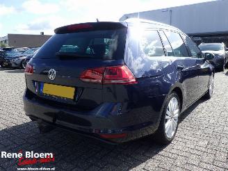 Damaged car Volkswagen Golf 1.6 TDI Edition Business 2015/9