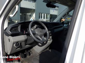 Volkswagen Transporter 2.0 TDI L2H1 28 Airco picture 12