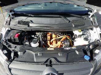 Mercedes eVito Extra Lang 66kWh Automaat Koelwagen picture 9