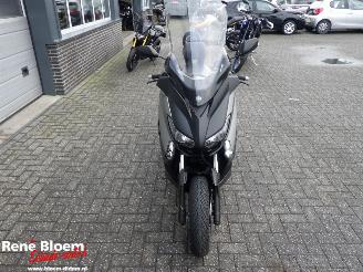 Yamaha XMAX 250  picture 8