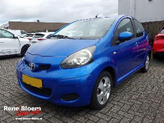  Toyota Aygo 1.0-12V Dynamic Blue 2010/1