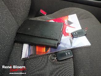 Toyota C-HR 1.8 Hybrid Style Automaat picture 11