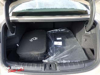 Porsche Taycan 93kWh Full Option 280kw Bose Sound picture 14