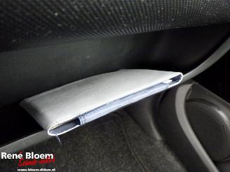 Peugeot 107 1.0 Active 5drs Airco picture 17