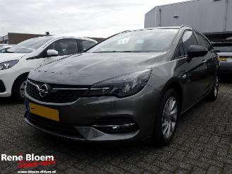 Voiture accidenté Opel Astra 1.5 CDTi Business Edition Automaat 122pk 2021/4