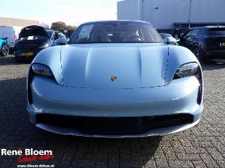 Porsche Taycan 4 Cross Turismo picture 6