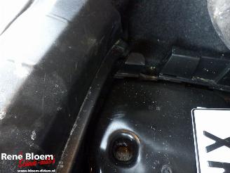 Volvo V-40 2.0 D3 Dynamic 150pk Aut Edition picture 13