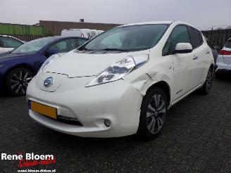 skadebil auto Nissan Leaf Tekna 24kwh Aut Navi 2014/7