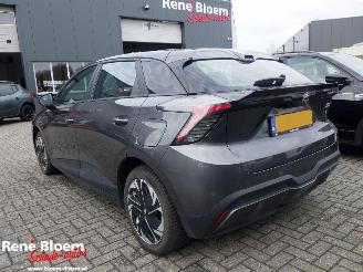 MG 4 Electric Standard 51kwh picture 2