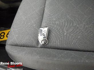 Volkswagen Golf 1.0 TSI Life 5drs Navi picture 16