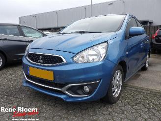 Damaged car Mitsubishi Space-star 1.0 Active 2019/6